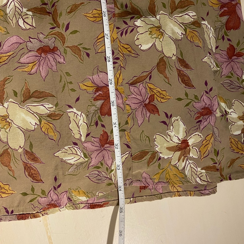 L.L. Bean Elastic Waist/Pull On Lined Taupe Floral Skirt - Picture 7 of 7